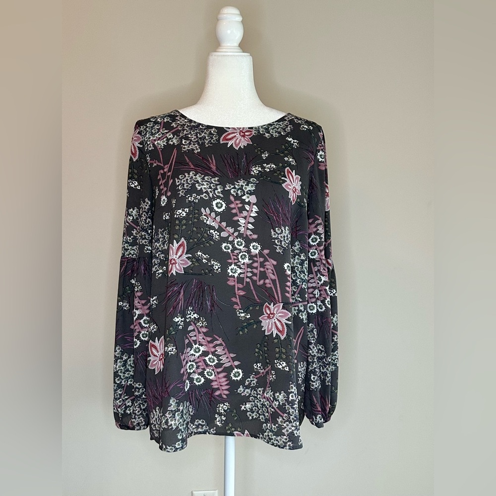LOFT Pink and Gray Floral Blouse